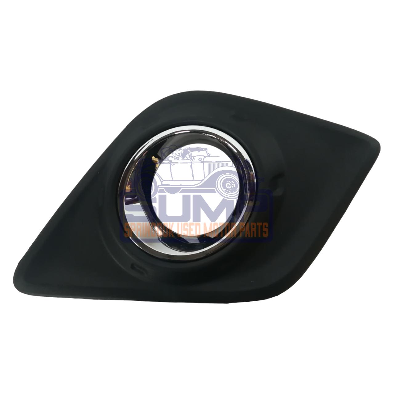 BUMPER GRILL TOYOTA HILUX GD 6 2 X 4 16 - UP ( WITH HOLE & WITH CHROME TRIM ) RH