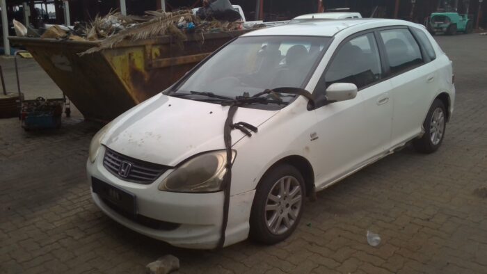 HONDA , CIVIC 1 . 7 i 5 Dr , WHITE , 2003 ( 29280 ) - Image 8