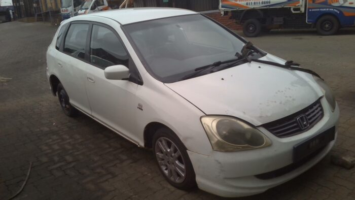 HONDA , CIVIC 1 . 7 i 5 Dr , WHITE , 2003 ( 29280 ) - Image 2