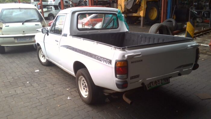 NISSAN , 1400 STD 5 Speed ( 408 ) P / U S / C , WHITE , 2000 ( 29292 ) - Image 6