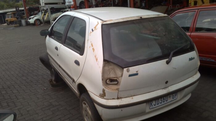 FIAT , PALIO , WHITE , 2002 ( 29296 ) - Image 6