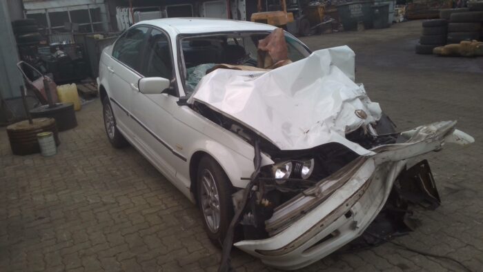 BMW , 323 I E 46 A / T , WHITE , 1999 ( 29295 ) - Image 2