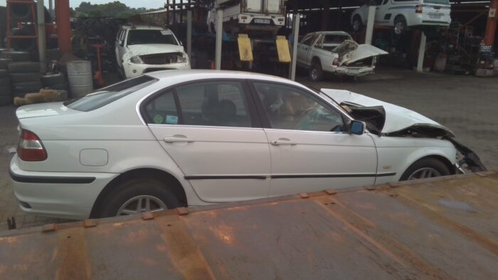 BMW , 323 I E 46 A / T , WHITE , 1999 ( 29295 ) - Image 3