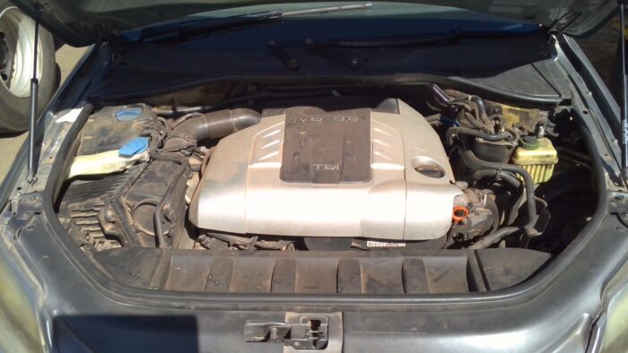 AUDI , Q 7 3 . 0 TDI V 6 QUATTRO TIP , SILVER , 2006 ( 29304 ) - Image 9