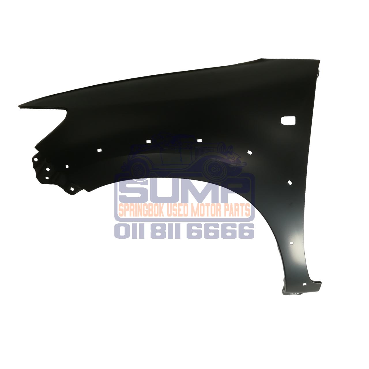 FENDER HILUX 11 - 15 4 WD WITH MARKER LAMP , WITH ARCH HOLE LH