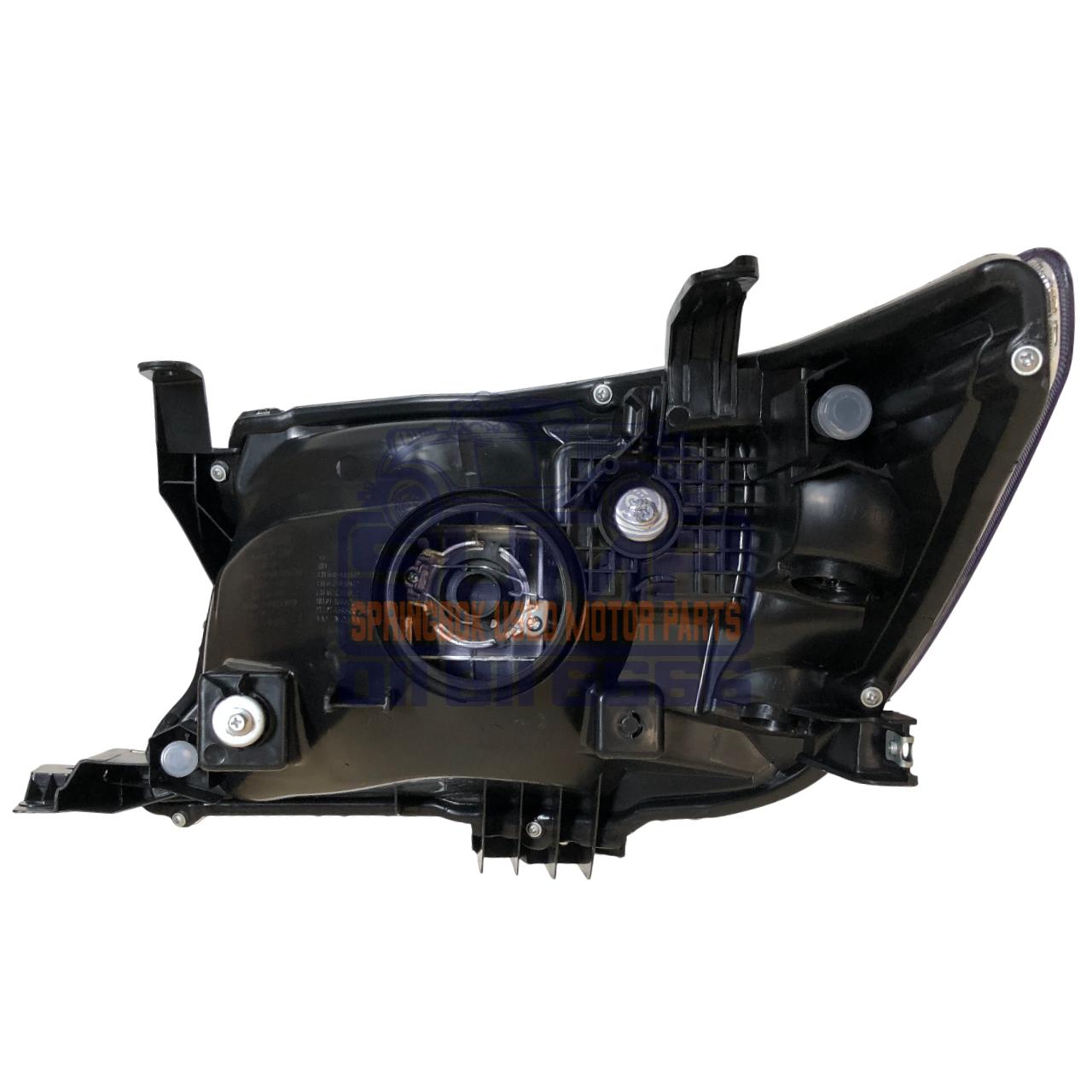 HEADLAMP TOYOTA HILUX 11 - UP ( TYC , OTHER ) RH - Image 3