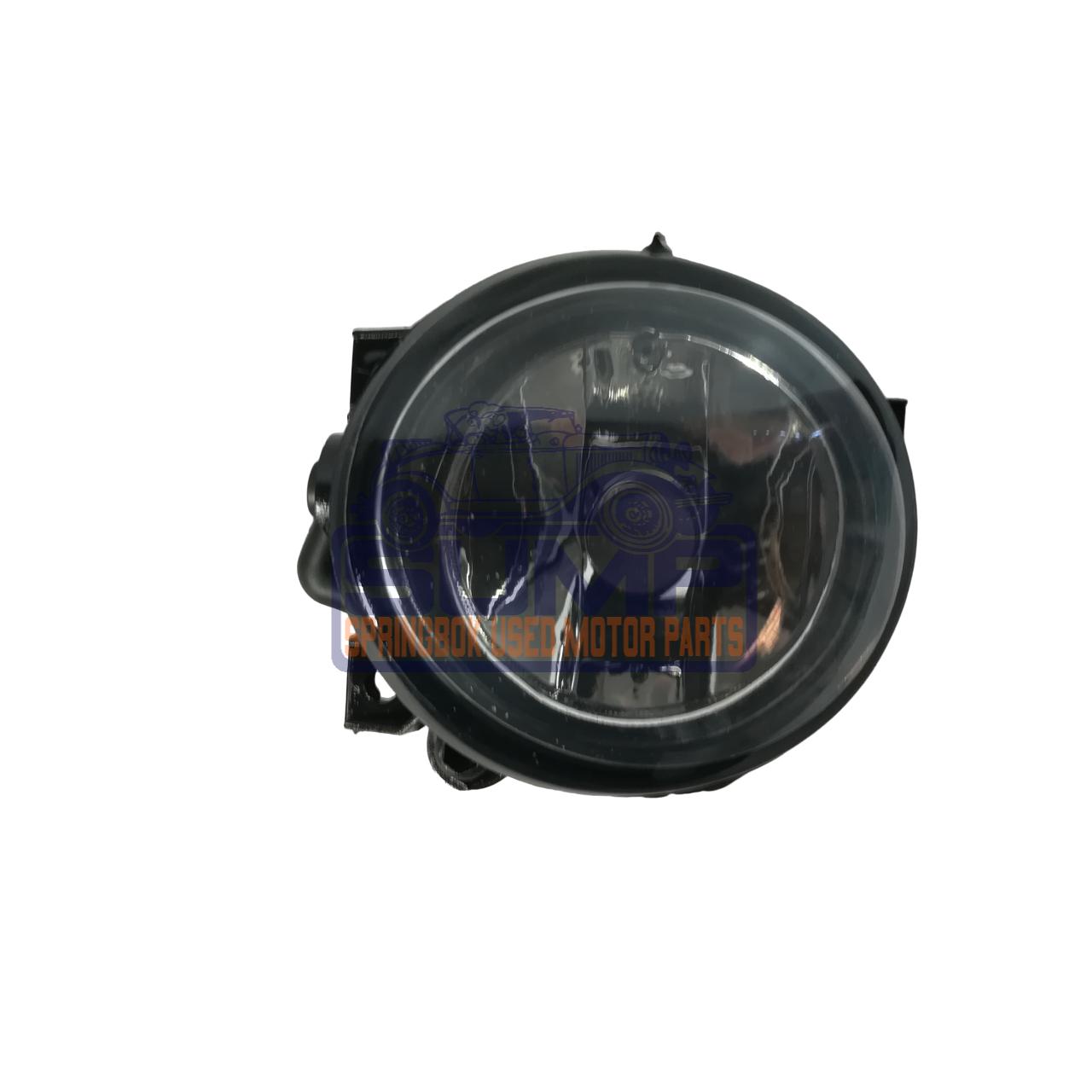 SPOT LAMP POLO 6 SEDAN 10 - 16 // VIVO 1 SEDAN 14 - 18 // TOURAN 07 - 09 // TIGUAN 08 - 11 // TY COROLLA CROSS 21 - UP LH