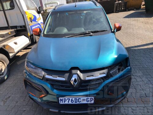 RENAULT , KWID 1 . 0 CLIMBER 5 DR , GREEN , 2021 ( 31172 )