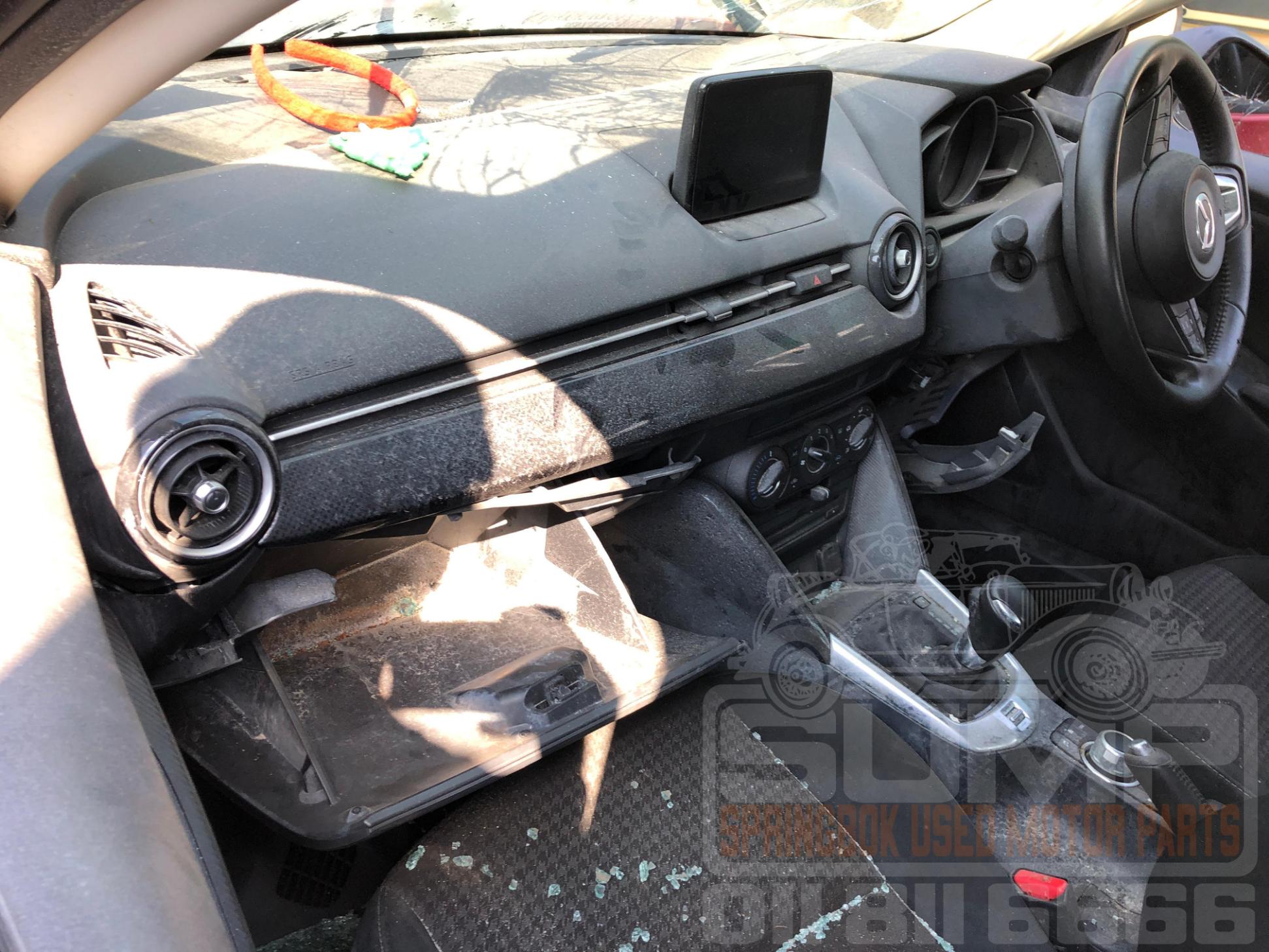 MAZDA , MAZDA 2 , RED ( 31215 ) - Sump