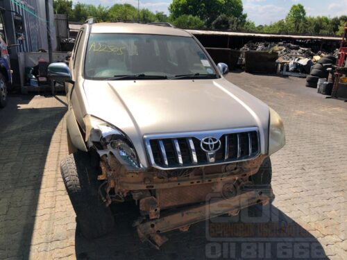 TOYOTA , PRADO VX 3 . 0 T Di A / T , GOLD , 2005 ( 31391 )